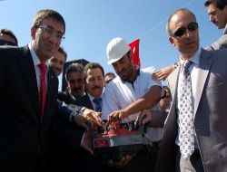 Devlet Bakanı Yılmaz: Kısır Çekişmeler Hiçbir Fayda Sağlamıyor