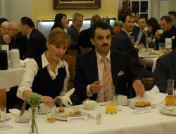 Zaman Gazetesi, Danimarka'nın Renklerini İftar Sofrasında Buluşturdu