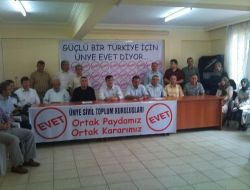 Stk'lardan Ünyeli Hemşehrilerine: Demokrasi İçin Biz 'evet' Diyoruz, Siz De Bize Katılın