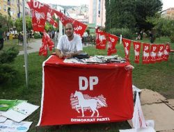Dp'li Gençlik Kolları Başkanı 'hayır' Propagandası Yapıyor Ancak Kendisi 'evet' Diyecek