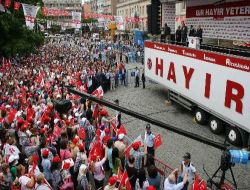 Bahçeli: "12 Eylül'de Herkes, Mutlaka Sandığa Gidip Tercihi Ne İse O Yönde Oy Kullansın"
