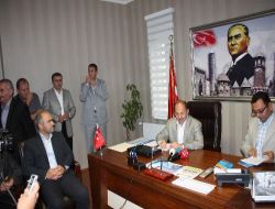 Bakan Akdağ: "Batı Nil Ateşi Türkiye'de Geçmişte De Görüldü, Gelecek Sene Sivrisinekle Mücadele Başlatılacak!"