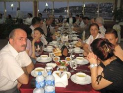 Zonguldak Kızılay Şubesi Yönetim Kurulu Üyeleri İftarda Buluştu