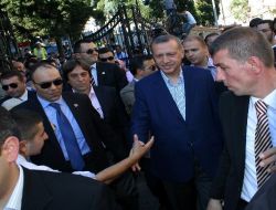 Başbakandan Çocuklara 10 Tl Bayram Harçlığı