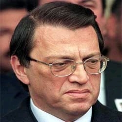 Yılmaz'a CHP'den Çağrı