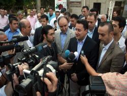 Bakan Babacan: Tüm Müslüman Âleminin Bayramı Mübarek Olsun