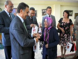 Ankara Valiliği, Huzurevi, Çocuk Yuvası Ve Hastanelerdeki Vatandaşları Bayramda Unutmadı