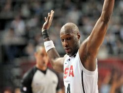 Abd Zorlanmadan Yarı Finalde..