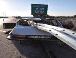 Bariyerler Otomobili Biçti! 2 Ölü 4 Yaralı