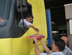 Habur Sınır Kapısında Bayramlaşma