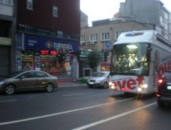 Başbakan'ın Geçiş Güzergahında Şüpheli Paket Alarmı