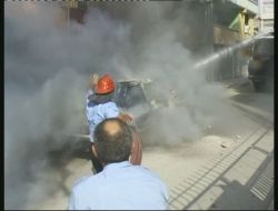 Boykota Engel Olamayan Terör Örgütü Yandaşları Molotoflarla Saldırıyor!!