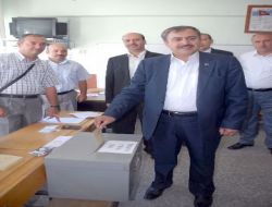 Bakan Eroğlu, Oyunu Memleketi Afyonkarahisar'da Kullandı!