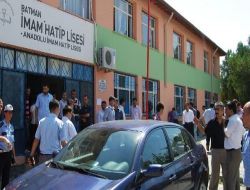 Batman'da Oy Verme İşlemi Sakin Geçiyor