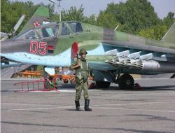 Kırgızistan, Rusya'dan 49 Yıllık Askeri Üs Anlaşması Karşılığında Silah İstiyor!.