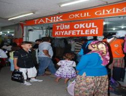 Balıkesirli Öğrencilerin Okul Malzemesi Bakkallar Odası'ndan