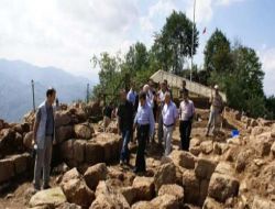 Vali Düzgün, Kurul Kayası'ndaki Kazı Çalışmalarını İnceledi