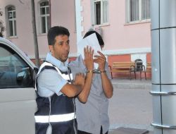 Liderliğini Bir Kadının Yaptığı Uyuşturucu Çetesi Çökertildi!