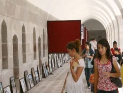 Tarihi Kervansaray Sanatçıları Buluşturdu