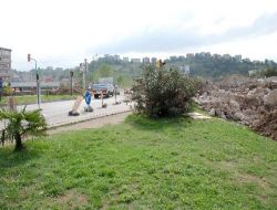 Devrek Yol Ayrımındaki Çalışma Sürücüleri Zor Durumda Bırakıyor