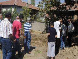 Bahçesine Baz İstasyonu Kurulmasına İzin Veren Vatandaşa 'mahalle Baskısı'