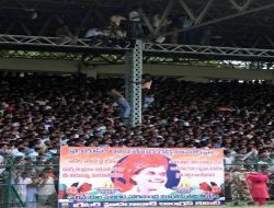 Başbakanın Ölümüne Dayanamayan Hintliler Canlarına Kıydı