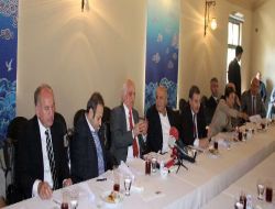 'prof. Dr. Fuat Sezgin İslam Bilim Tarihi Araştırmaları Vakfı'nda İlk Mütevelli Toplantısı Yapıldı