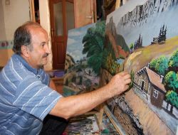 Sanat Galerilerinin Teklifini Geri Çeviren Köylü Ressam, Eserleriyle Hayran Bırakıyor