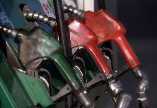 Benzine 4 kuruş zam!!