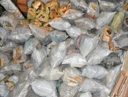 Kış Yaklaştı; Odun Kömür Satışları Başladı!