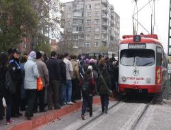 Mmo Uyardı: Şehir İçi Ulaşımda Tramvaya Alternatif Geliştirilmezse Vatandaş Mağdur Olur