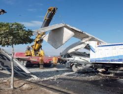 Damperi Kalmış Vaziyette Unutulan Kamyon Dehşet Saçtı: 3 Ölü, 1 Yaralı!