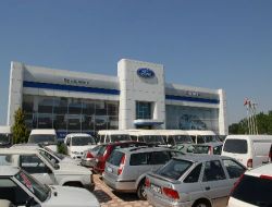 Şentürkler Ford Plaza Personeli, Kızılay'a Kan Bağışında Bulundu