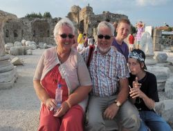 Turizmciler Uyardı: Esnaf Israrcı Davranarak Turisti Kaçırıyor