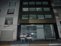 Galeri Açılışında Arbede: Bir Kişi Gözaltına Alındı!