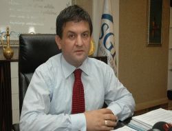 Doğum Yapan Sigortalı Kadınlara 4 Yıl Borçlanma Hakkı