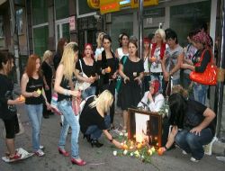 Öldürülen Travestinin Arkadaşları Cinayeti Kınadı