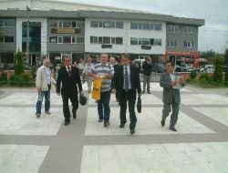Düzce'de Darbecilere Suç Duyurusu