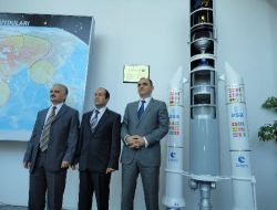 2019'da Türkiye'nin Uzayda İkisi Yerli Yapım 7 Uydusu Olacak!!