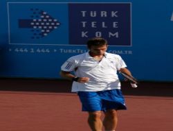 Marsel İlhan, Çeyrek Finalde!