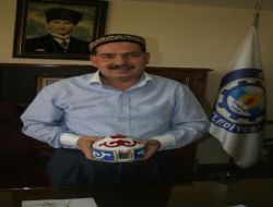 Kazakistanlı Sanatçılar Sarıçam Belediyesi'ni Ziyaret Etti