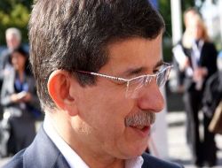 Davutoğlu, Ab Bakanlar Toplantısını Değerlendirdi