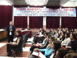Çocuk Gelişimi Eğitimcisi Boğut: Çocuğu, Kapasitesinin Üzerinde Eğitemeyiz