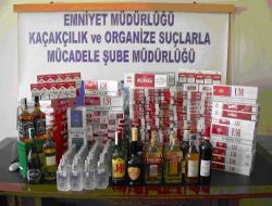 Kargo Uçağıyla Kaçak Sigara ve İçki Getiren Karı Koca Yakalandı!