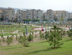 Aşık Veysel'in İsmi, İzmir'de 24 Milyon 750 Bin Liralık Tesiste Yaşayacak