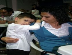 Merhum Gazeteci İsmail Güneş'in Eşi İftar Çadırında Yemek Verdi!