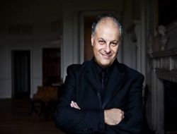 Ünlü Müzisyen Tolga Kaşif, Sezen Aksu İle Birlikte Konser Vermek İstiyor