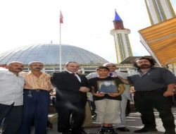 Kurtlar Vadisi'nin 'seyfo Dayı'sı Nihat Nikerel İçin Mevlit Okutuldu