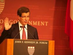 Davutoğlu, Ermenistan'ı Uyardı: Kapıları Kapama, Suçlama Ve Dinle
