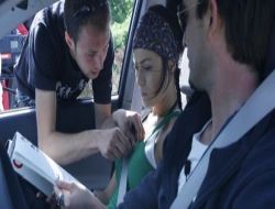 "deniz Çakır Başrol Oynadığı Filmi İzlemedi"